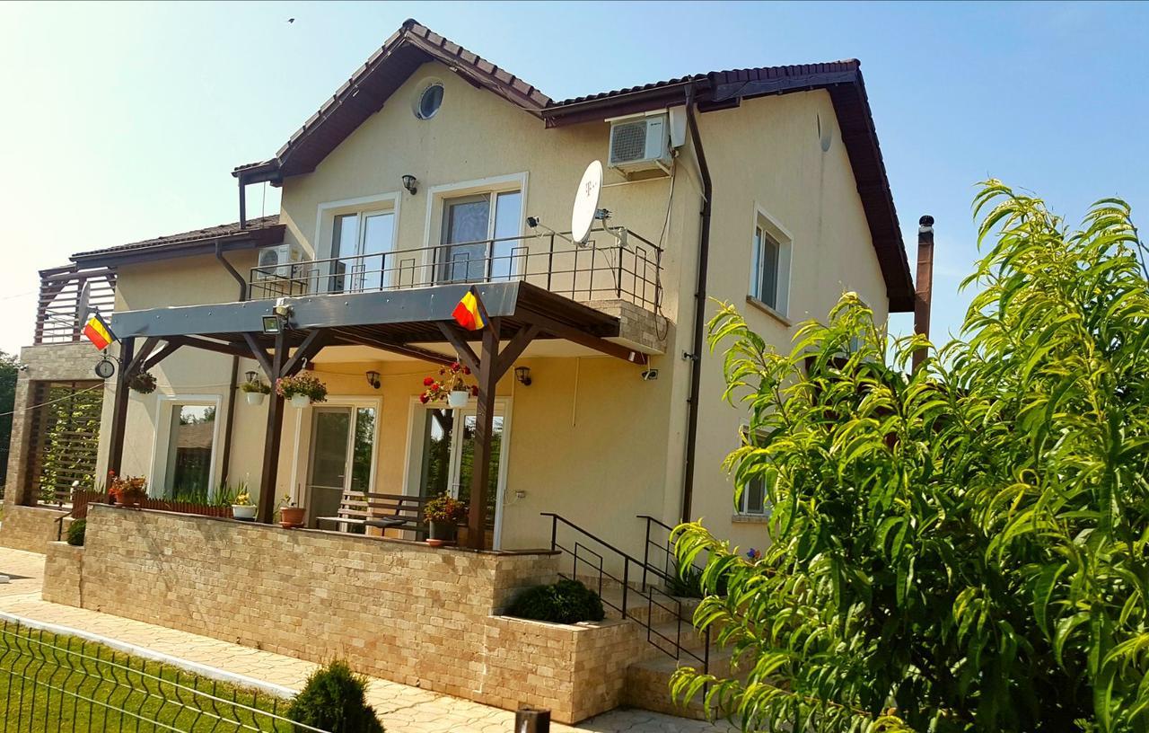 Nobless Villa Mereni  ภายนอก รูปภาพ